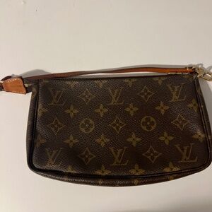 Pochette Accessoires